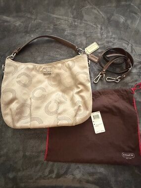 Authentic Coach Madison Hobo Handbag